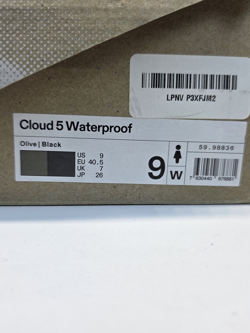 On Running Olive Green and Black Cloudventure Trail Sneakers - Picture 16 of 16